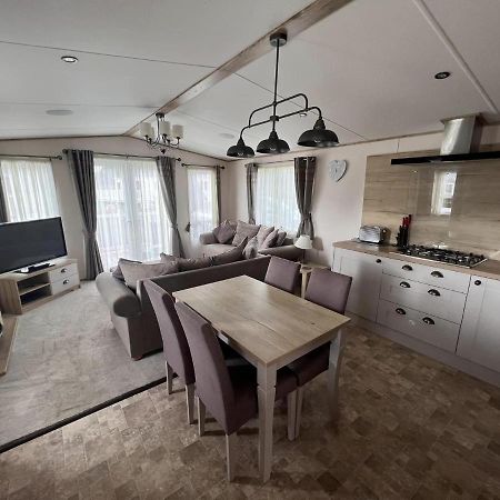 Hafan Y Mor Holiday Park Chwilog Exteriör bild